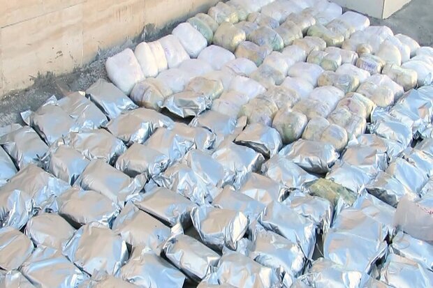 کشف ۲۰۷ کیلوگرم موادمخدر صنعتی در بندر امام خمینی (ره)