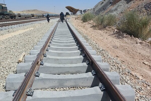 بهره‌برداری از پروژه راه‌آهن سنندج - همدان تا یک ماه آینده