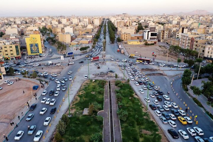 احداث تقاطع غیرهمسطح در میدان شهید علیخانی ضروری است