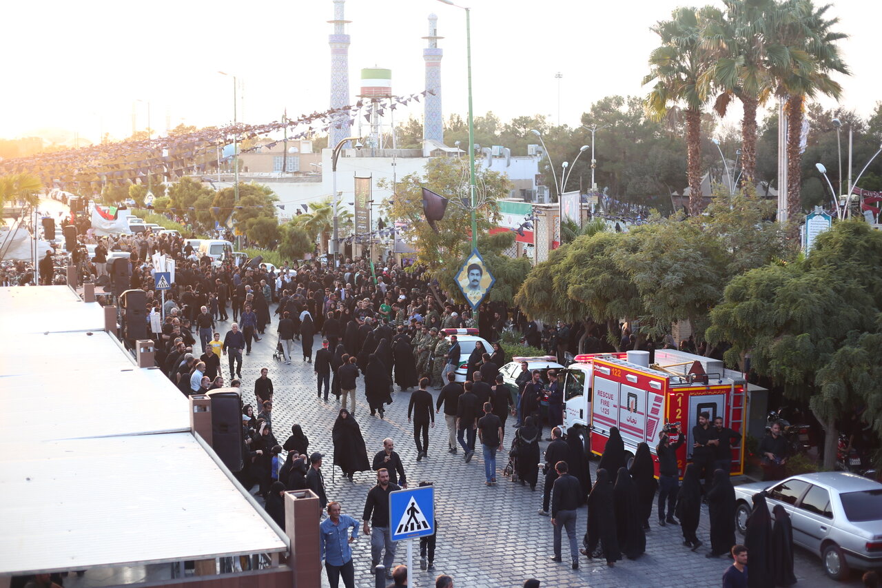 برپایی قافله عزای پیامبر اعظم در اصفهان+ عکس و فیلم