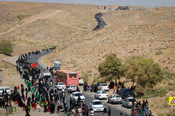 Iranian pilgrims embark on foot journey to Mashhad,  commemorating Imam Reza's martyrdom anniversary