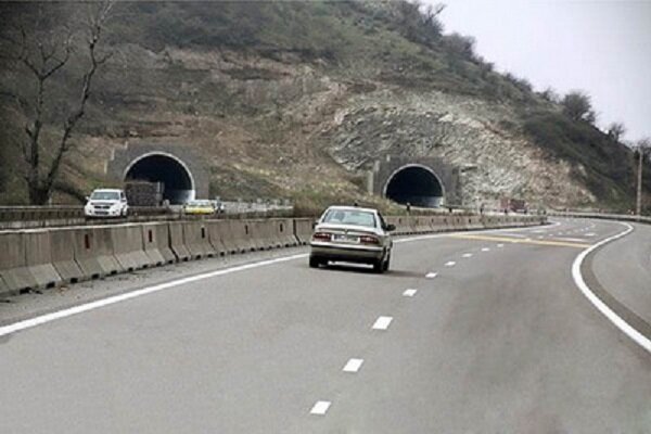 تسطیح و رگلاژ بیش از ۳۰۰ کیلومتر از حریم جاده های شهرستان نمین