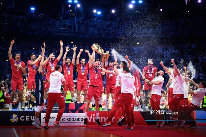 تاج‌گذاری عقاب‌ها در سرزمین چکمه / لهستان با شکست ایتالیا قهرمان والیبال جهان شد