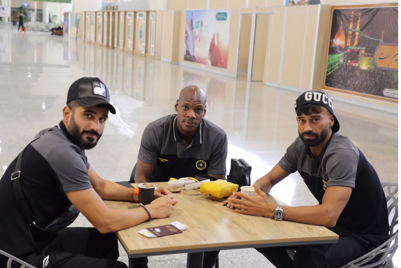 کاروان سپاهان وارد اربیل عراق شد + عکس