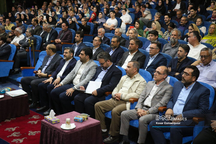 همایش ملی روز شعر و ادب فارسی در تبریز