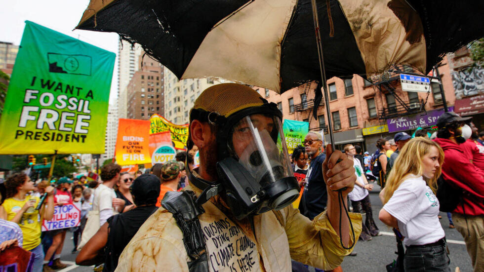 راه‌پیمایی اعتراضی نیویورکی‌ها علیه سیاست‌های اقلیمی