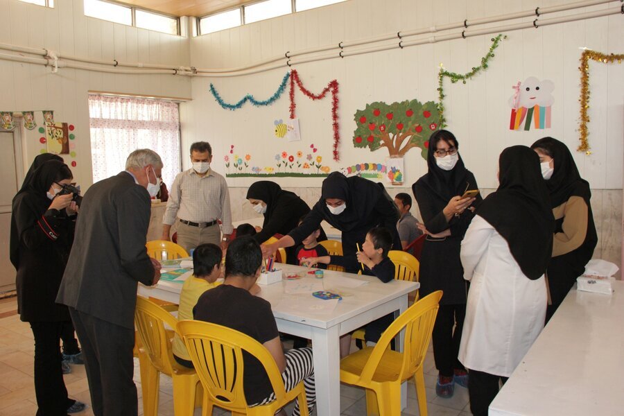 همتی به بلندای آسمان برای نگهداری از معلولان ذهنی