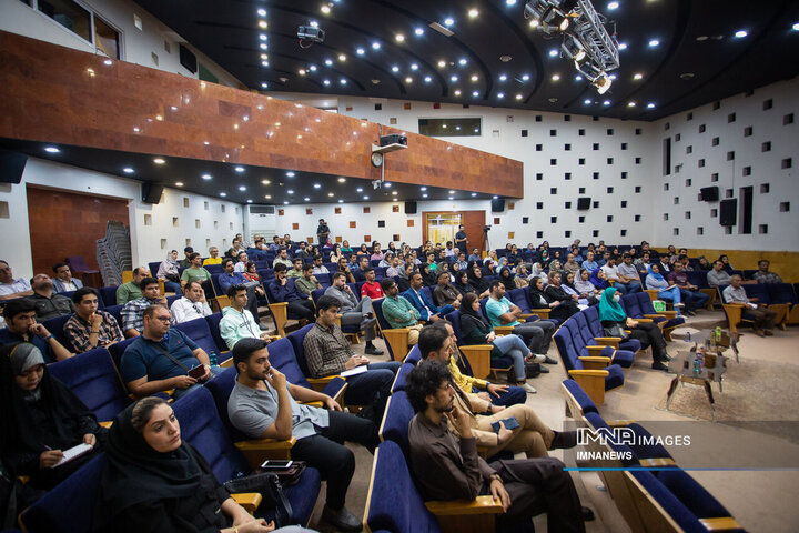 ویژه برنامه «پای صحبت بازرگانان»