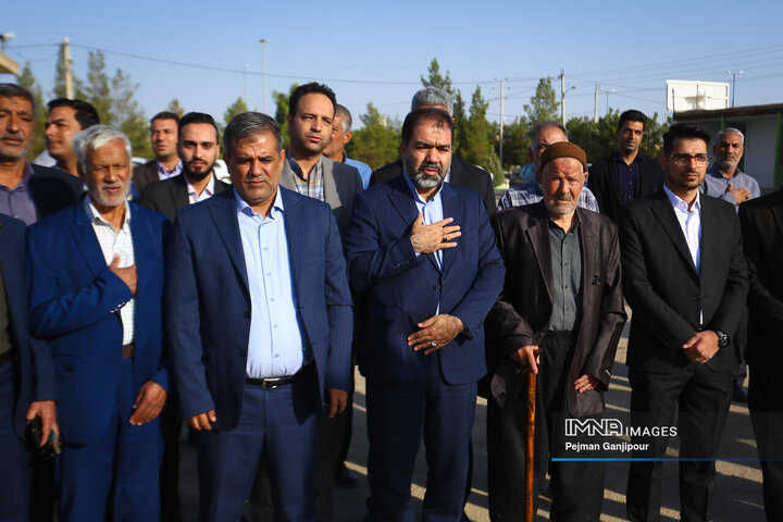 حضور در گلستان شهدای شهرستان جرقویه و ادای احترام به مقام شامخ شهیدان