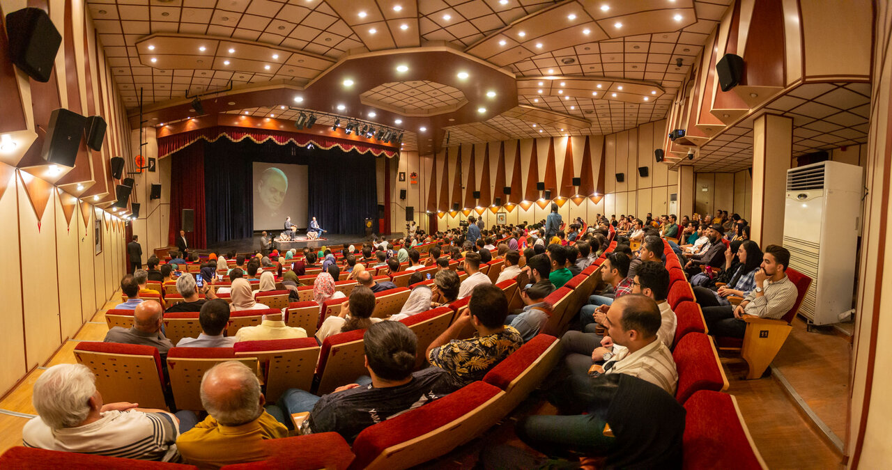 پاسداشتی برای ستاره درخشان سپهر مکتب موسیقی اصفهان