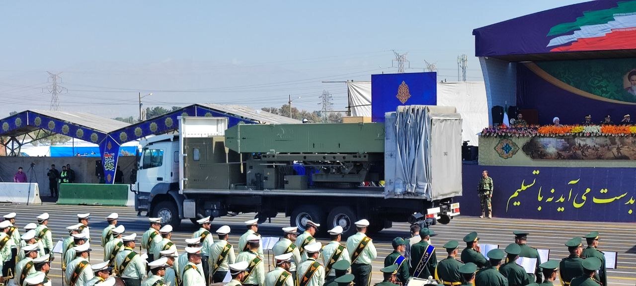 کدام تجهیزات برای اولین بار در رژه نیروهای مسلح رونمایی شدند؟ + تصاویر