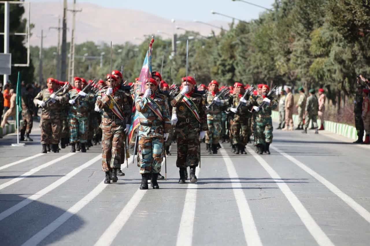 مراسم رژه نیروهای مسلح در کرمانشاه