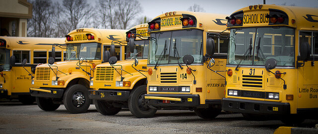 سرویس مدارس در کشورهای مختلف چگونه است؟