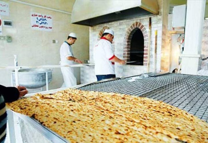 پخت نان کامل در ۱۵ نانوایی شهر همدان