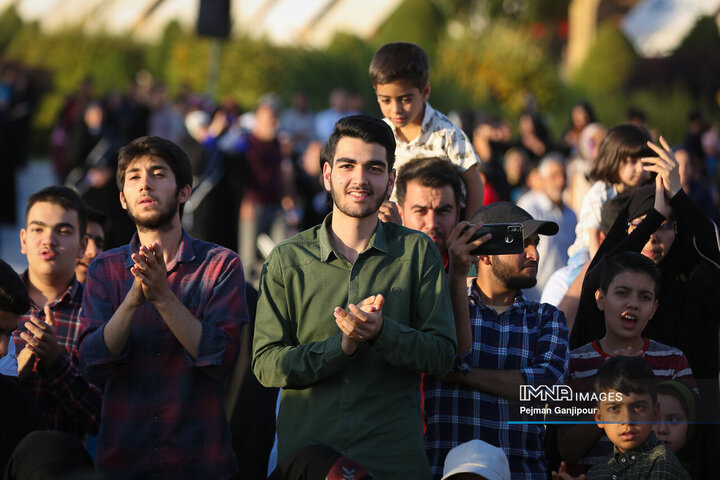 اجتماع مردمی بیعت با امام زمان(عج) در اصفهان