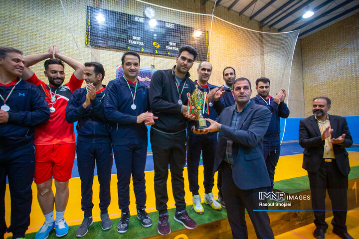 قهرمانان مسابقات والیبال کارکنان شهرداری اصفهان مشخص شدند
