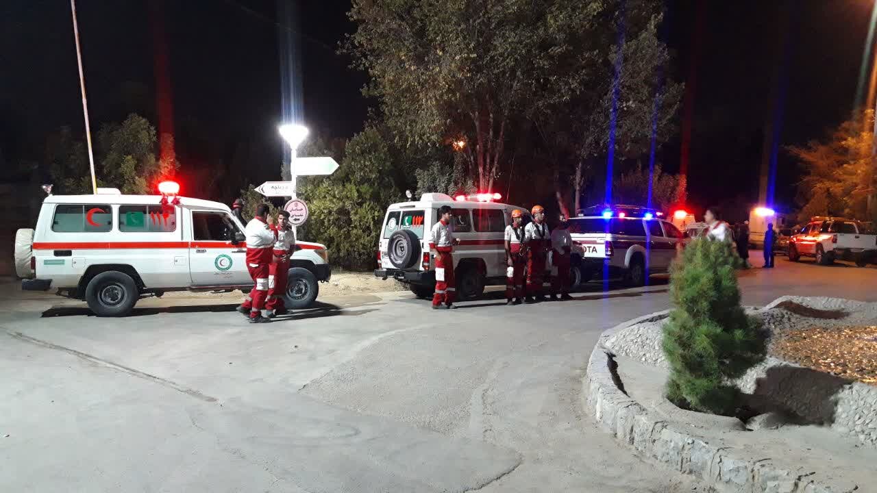اجرای مانور لحظه صفر با حضور دستگاه‌های مختلف و بیش از ۲۰۰ نیروی امدادی در اصفهان