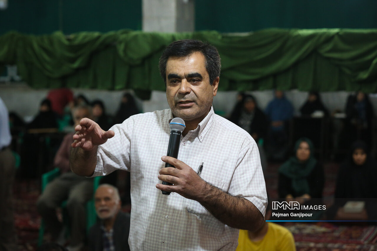 اهالی منطقه ۳ در دیدار با شهردار اصفهان چه گفتند؟