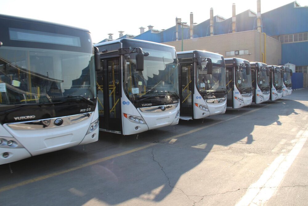 انعقاد قرارداد خرید ۱۰۰دستگاه اتوبوس برای شهرداری اهواز