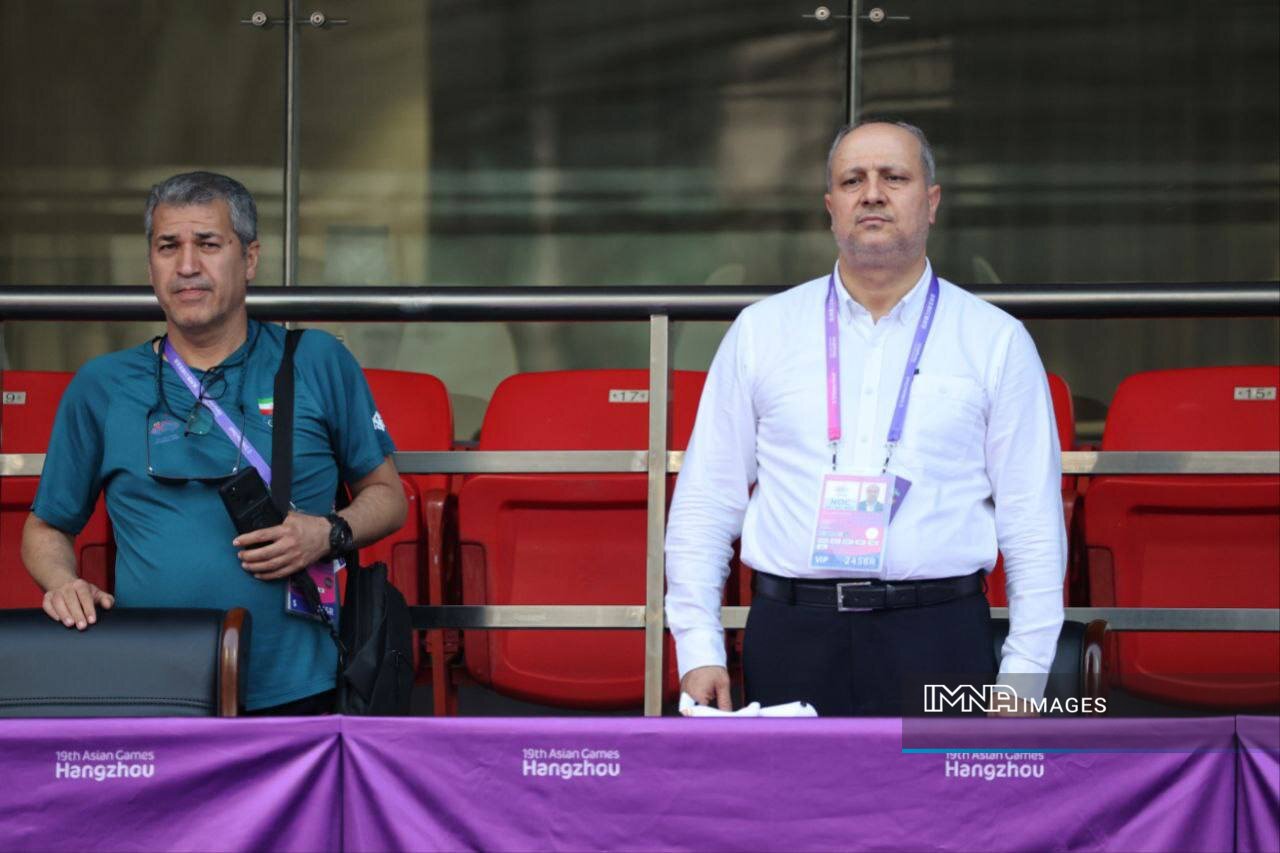 مهدی تاج میهمان ویژه تقابل امیدهای فوتبال ایران و تایلند