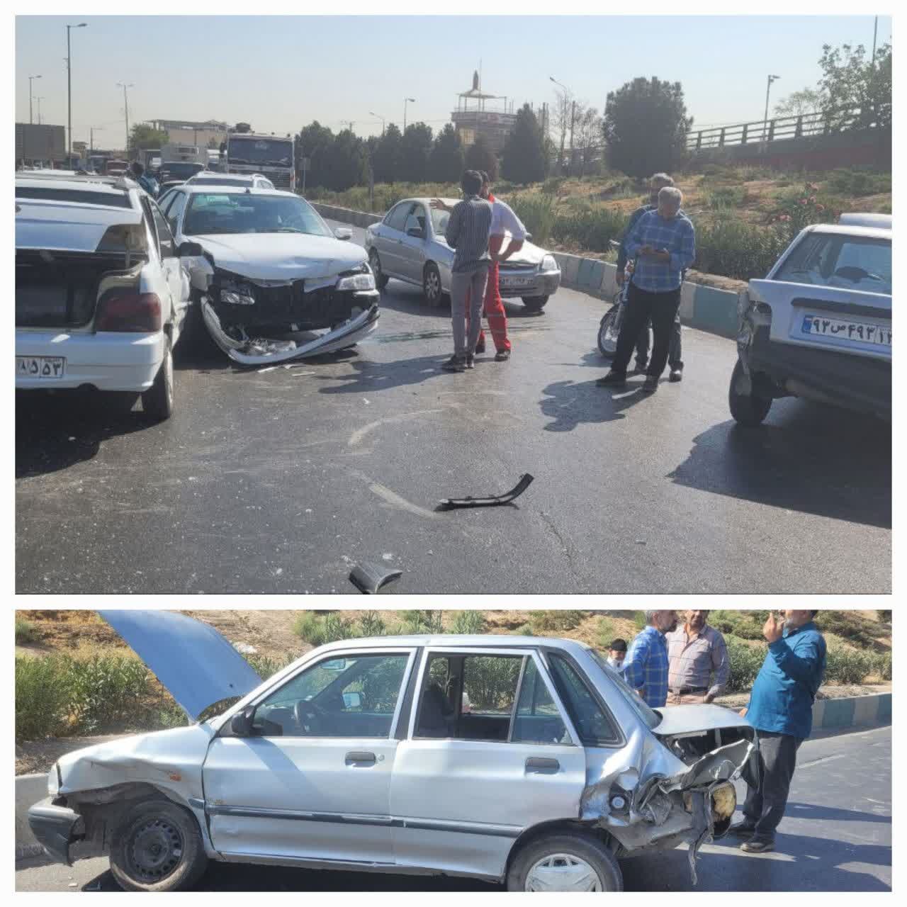 تصادف زنجیرهای ۴ خودروی سواری در ورودی خمینیشهر + عکس