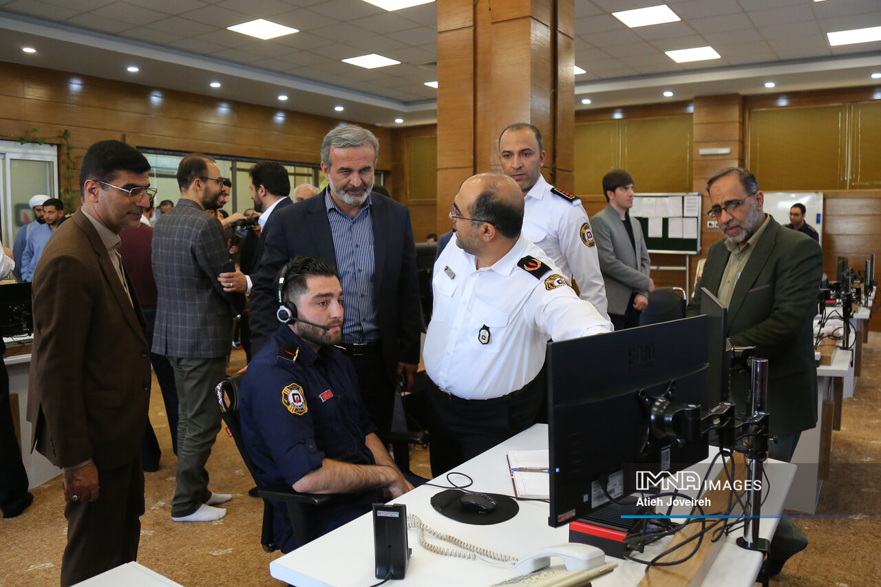 وقتی شعله در شعله میپیچد به هیچ چیز نمیاندیشند، مگر آن سوی آتش