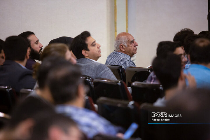 گردهمایی فعالان و اولین رویداد سالانه هوش مصنوعی اصفهان