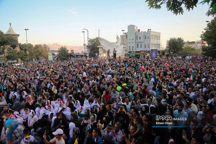 جشن بزرگ مهمانی امت احمد(ص) در سنندج