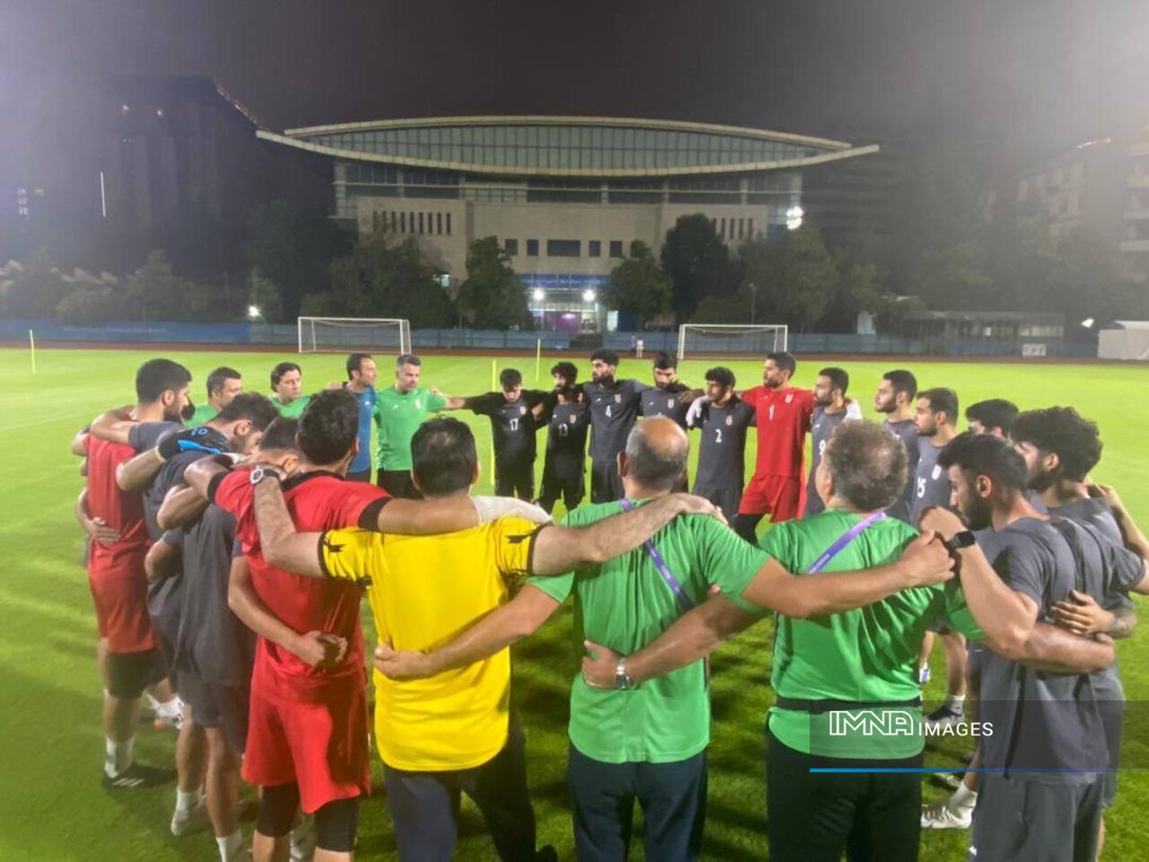 اتحاد شاگردان رضا عنایتی برای صعود به نیمهنهایی