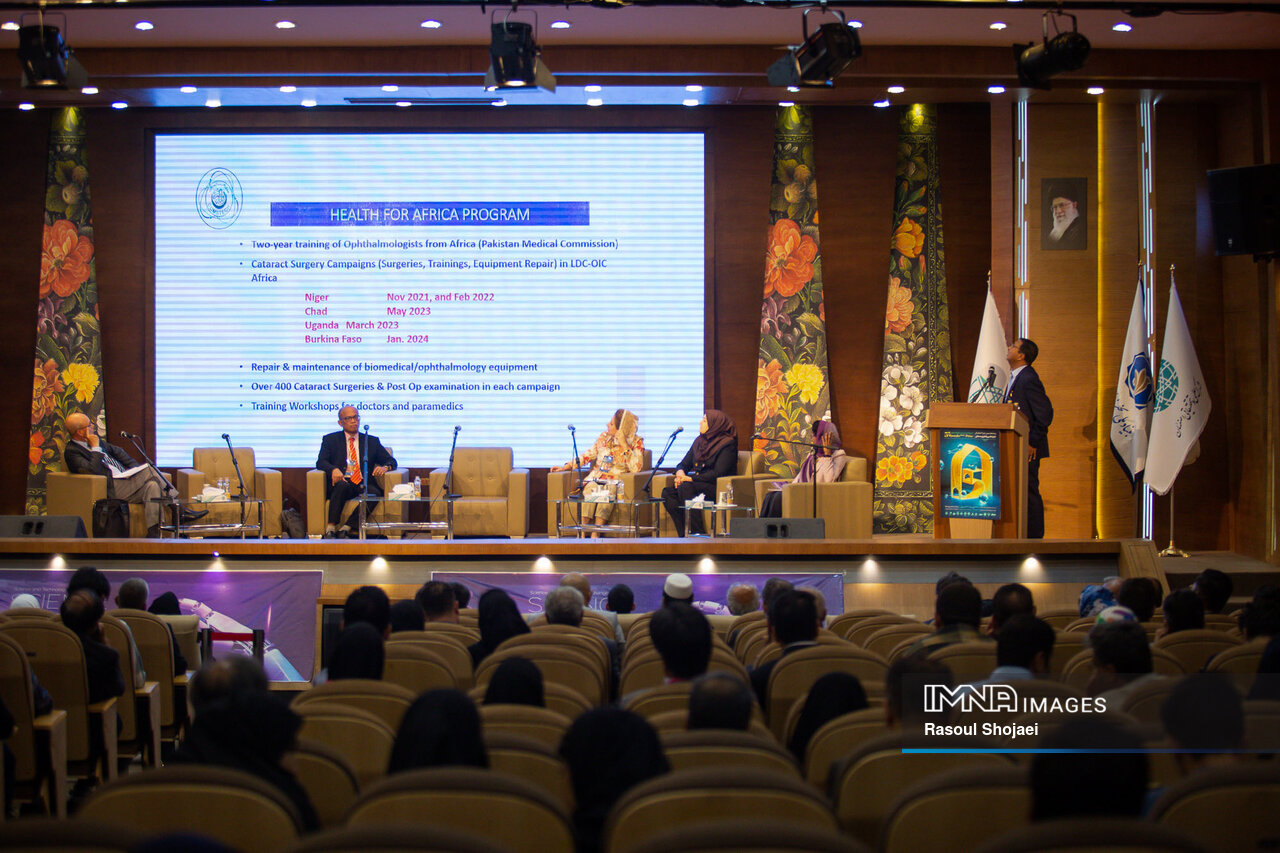 قلمی که بر زمین ماند!