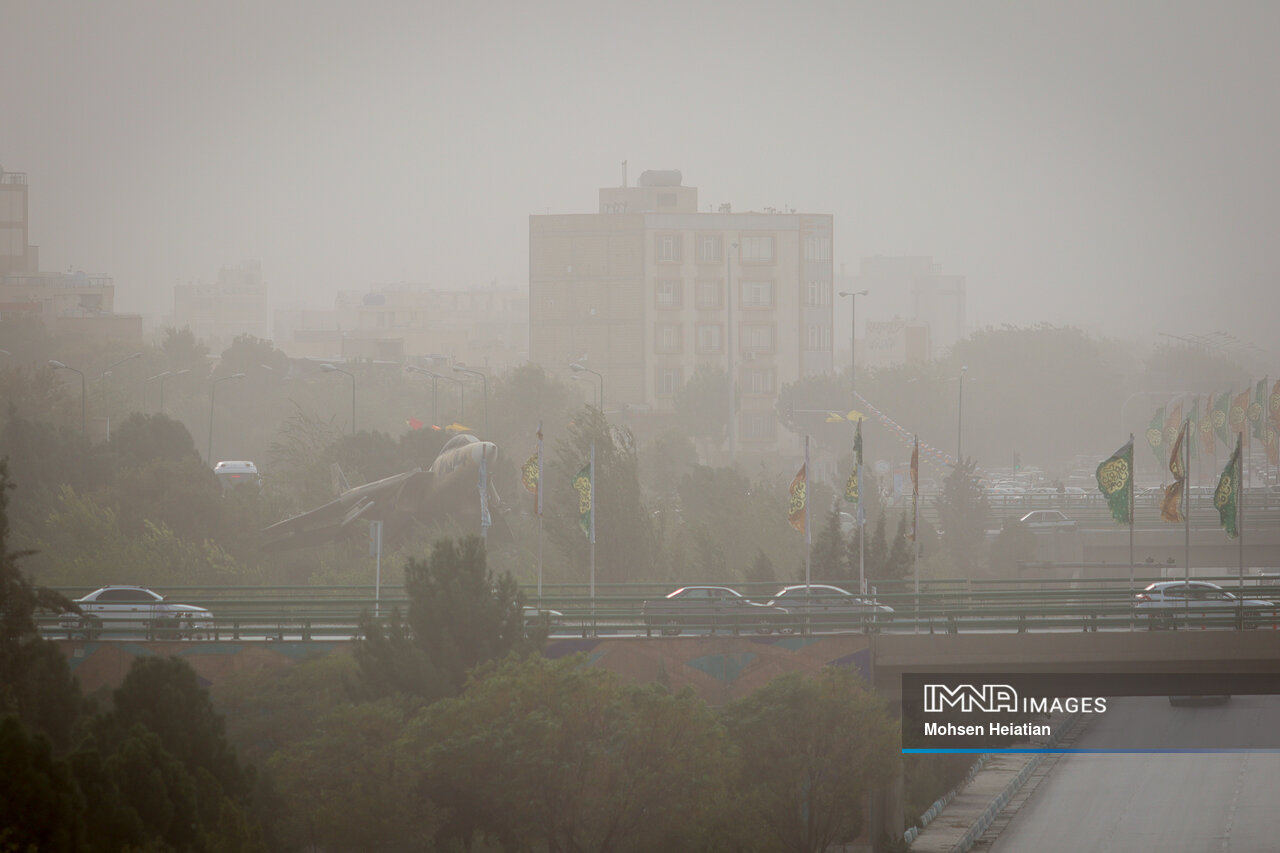 کمبود آب و گردوغبار؛ دو چالش اصلی این روزهای جهان