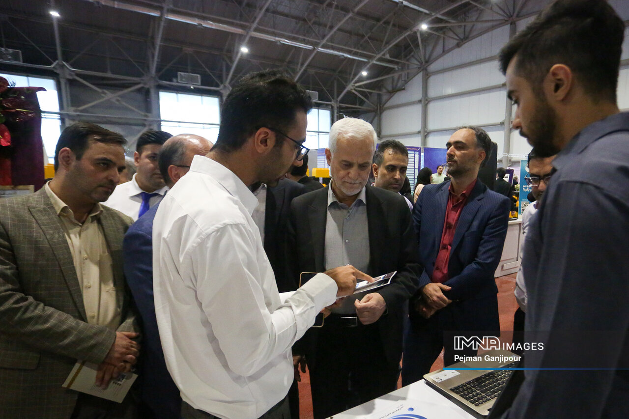 اصفهان، جهانی از علم و فناوری را به نمایش گذاشت / «فن نما» بستری برای تحقق توسعه پایدار