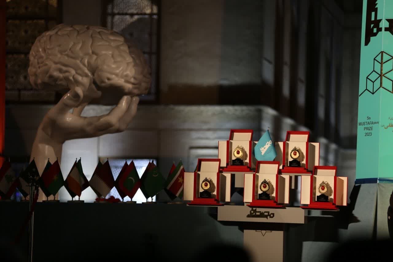 دستاوردهای جایزه مصطفی(ص) برای اصفهان چه بود؟