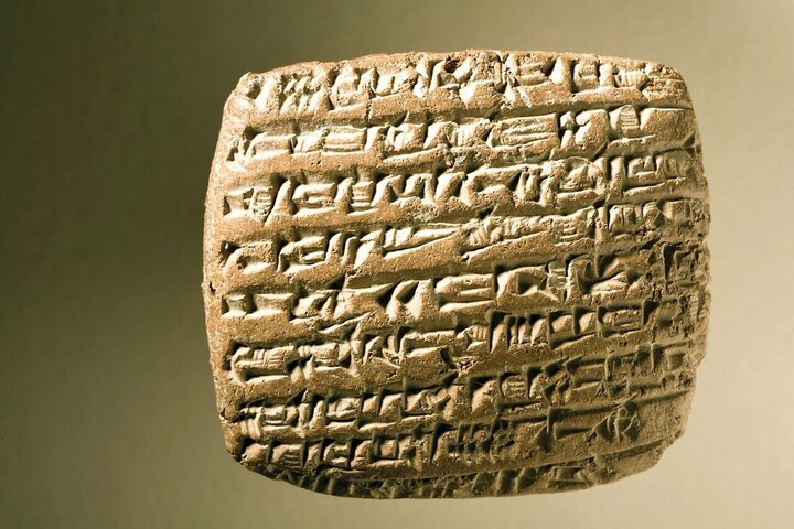 رونمایی از الواح هخامنشی با حضور رئیسجمهور