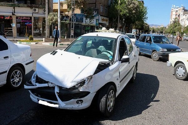 کاهش ۷ درصدی تصادفات خسارتی در اصفهان / ضرورت شناسایی نقاط پرتصادف