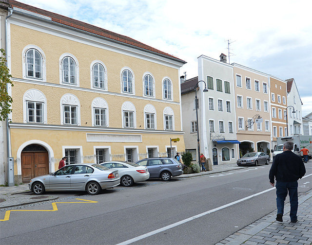 سرنوشت خانه هیتلر چه شد؟