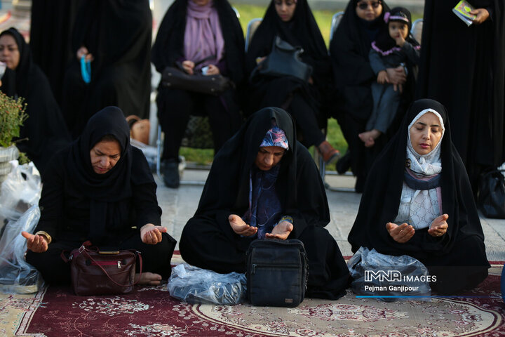 مراسم دعای ندبه ویژه خانواده کارکنان شهرداری اصفهان