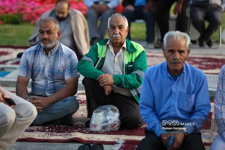 مراسم دعای ندبه ویژه خانواده کارکنان شهرداری اصفهان