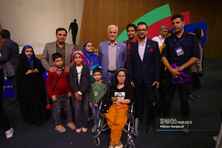 آئین افتتاح سی‌و‌پنجمین جشنواره بین‌المللی فیلم‌های کودکان و نوجوانان اصفهان