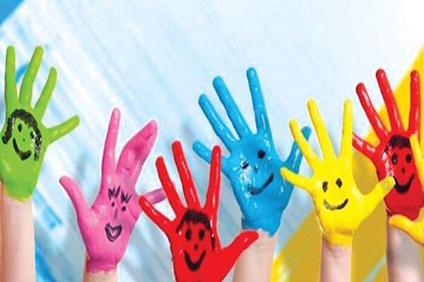 شادی و نشاط شاهکلید داشتن خانوادهای پویا