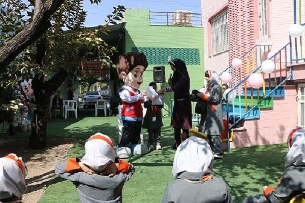 فعالیت سفیران سبز در مدارس شهر کرج