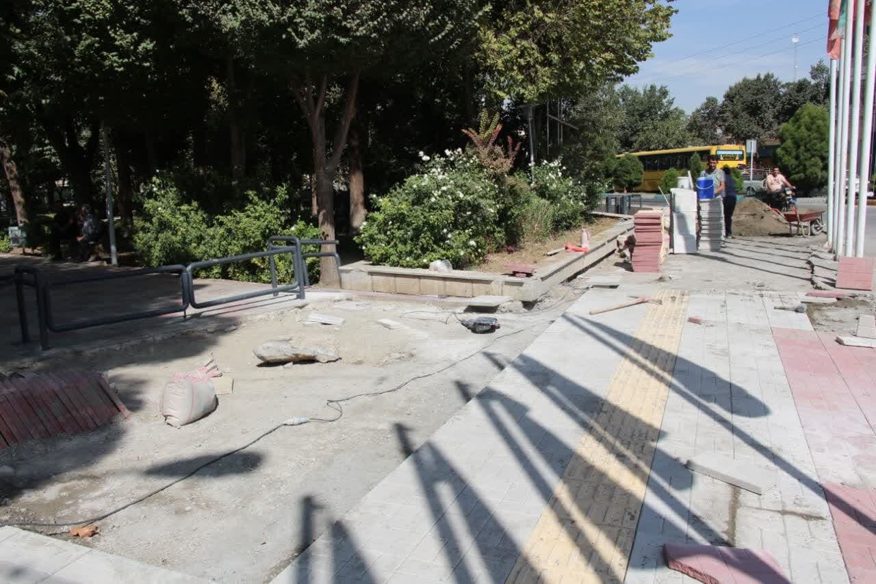 آغاز عملیات پیادهروسازی خیابان شهدا در منطقه ۱۱ اصفهان