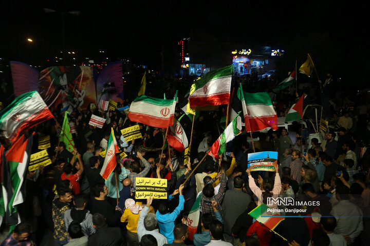 جشن پیروزی جبهه مقاومت در اصفهان