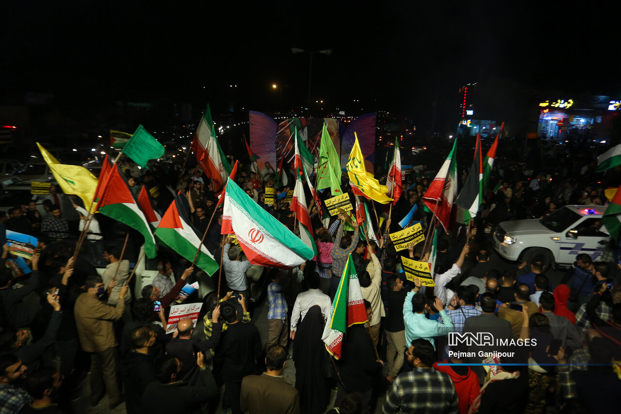 Iranian People Celebrate Palestinian Resistance's Victory Against Israeli Regime