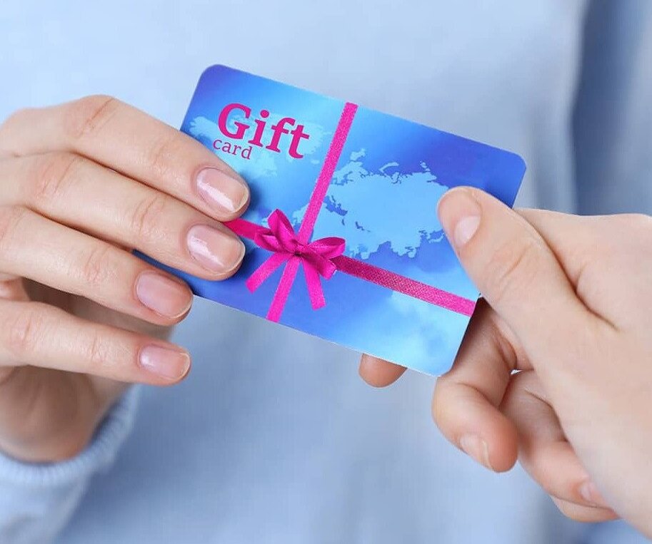 پلی استیشن پلاس چیست؟