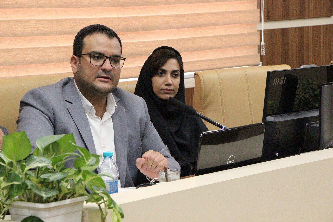 اجلاسیه رؤسای کمیسیون های گردشگری شوراهای کلانشهرهای کشور