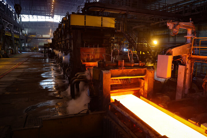 ایران دهمین تولیدکننده برتر فولاد جهان / افزایش ۷.۶ درصدی تولید فولاد ایران در نوامبر ۲۰۲۳