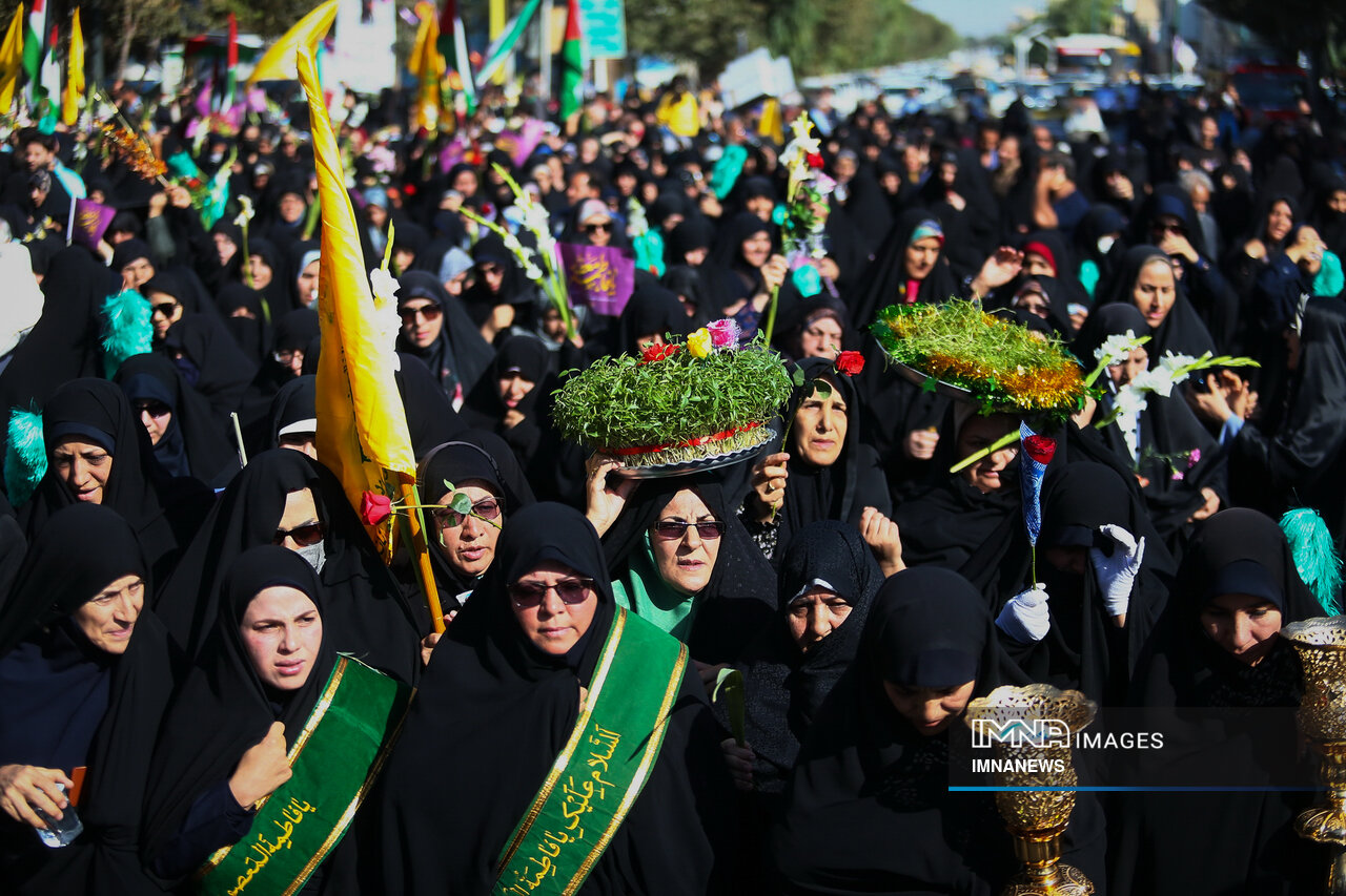 روزی که بهار به کویر قم آمد