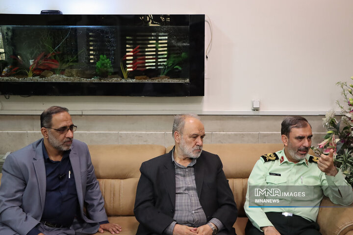 حضور مدیران شهری در ستاد فرماندهی نیروی انتظامی استان اصفهان