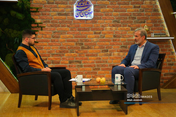 حضور نایب‌رئیس شورای شهر اصفهان در برنامه تلویزیونی «اصفهان من»